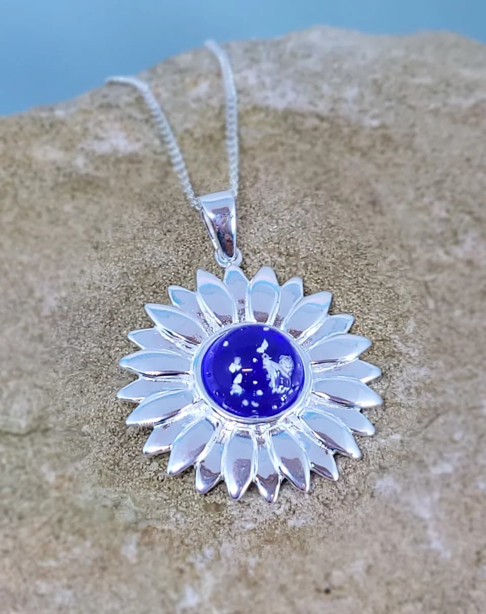 10mm Sunflower Pendant